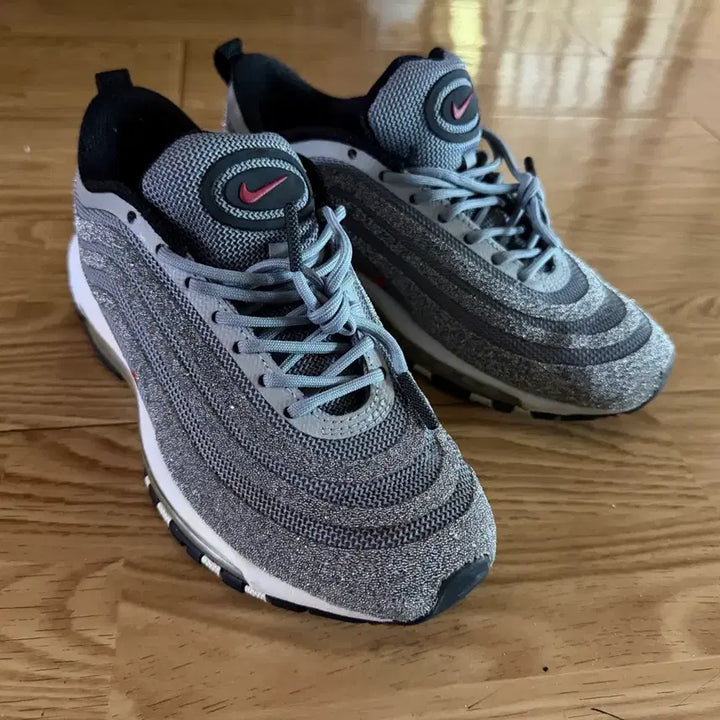 [BUNJANG] Nike Air Max 97 Swarovski Collaboration Grey Sneakers (235) / 나이키 에어맥스 97 스와로브스키 콜라보 그레이 운동화 스니커즈 235