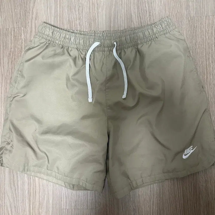 [BUNJANG] Nike NSW Woven Shorts Khaki XL / 나이키 NSW 우븐 숏츠 카키 XL
