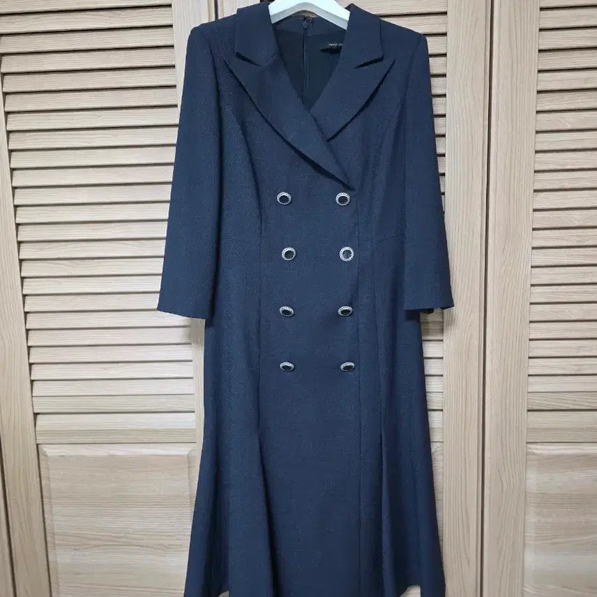 [BUNJANG] Kenneth Lady Double Button Long Dress / 케네스레이디 더블 버튼 롱 원피스 55