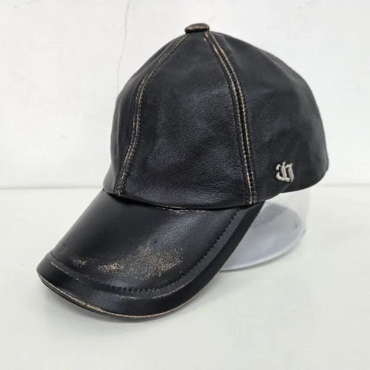 [BUNJANG] JUUN.J 23 JJ Washed Leather Ball Cap / 준지 23 JJ 메탈로고 워싱 레더 볼캡 소가죽 모자