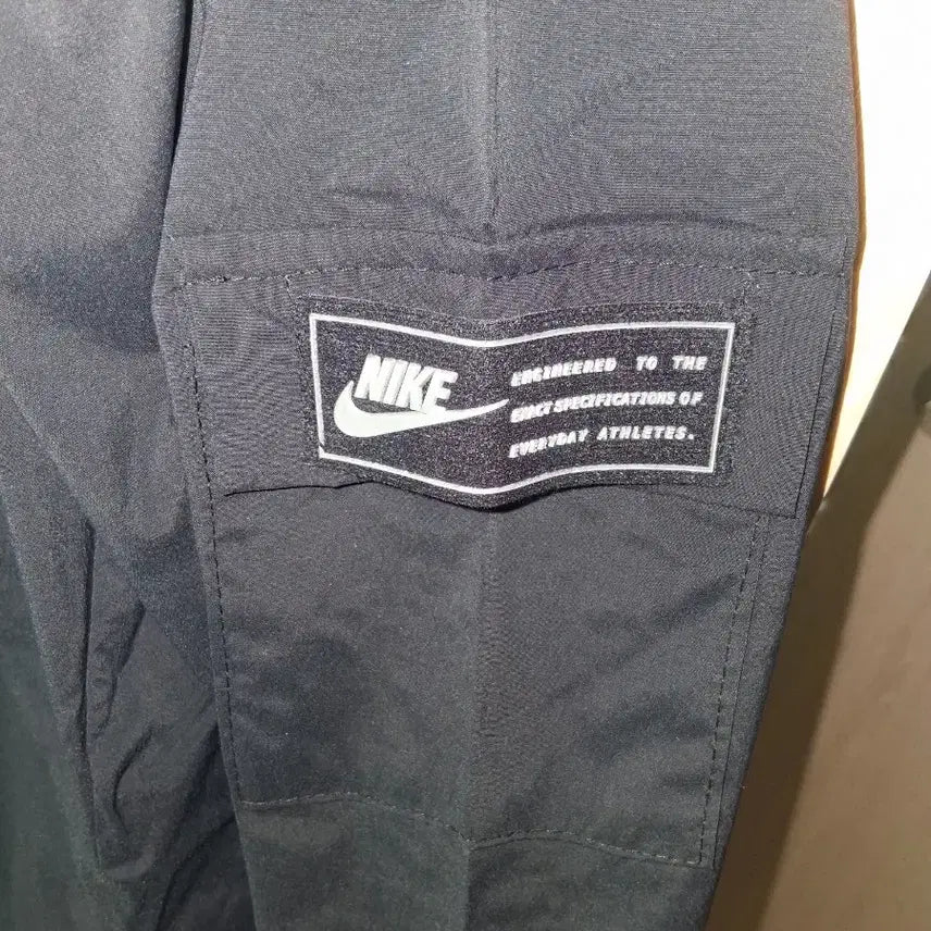 [BUNJANG] Nike Summer Hooded Windbreaker Black L (New) / 나이키 여름용 후드 바람막이 L 블랙 새상품