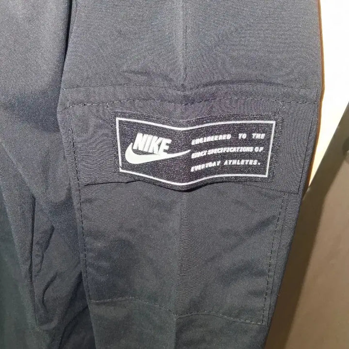 [BUNJANG] Nike Summer Hooded Windbreaker Black L (New) / 나이키 여름용 후드 바람막이 L 블랙 새상품