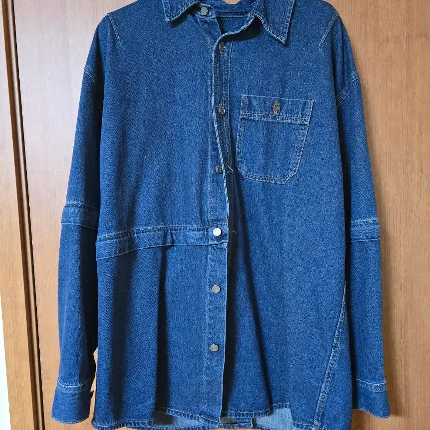 [BUNJANG] Songzio Collection Asymmetric Detachable Denim Shirt Jacket / 송지오 컬렉션어시메트릭 디터쳐블 데님 셔츠자켓 판매