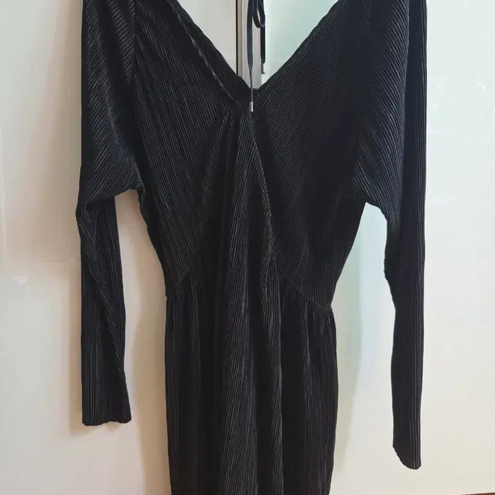 [BUNJANG] Black Pleated Midi Dress / 블랙 플리츠 원피스