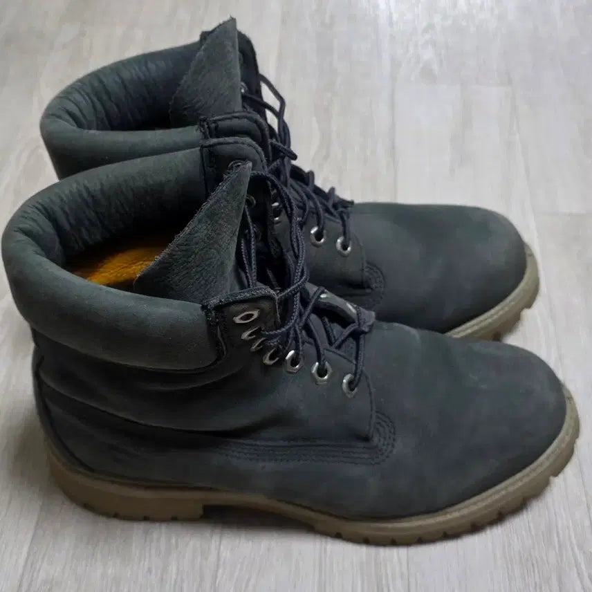 [SOLD OUT] [265~270]팀버랜드 6인치 워터프루프 다크그레이 부츠