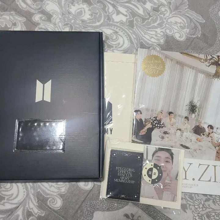 [BUNJANG] BTS ARMY Kit 9th Gen Full Set Photobook / 아미키트 9기 풀세트 미개봉 구성품 있음