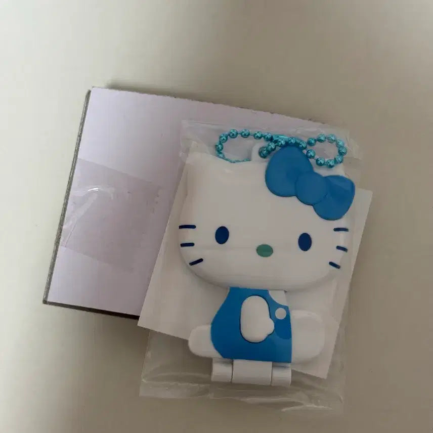 [BUNJANG] Hello Kitty Mirror Collection Keychain / 헬로키티 미러 컬렉션 키링