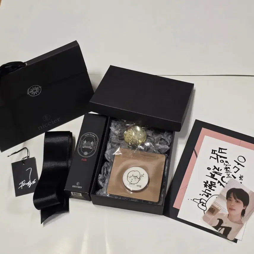 [BUNJANG] BTS Jimin FACE Studio Gift Hand Cream, Grip Talk, Resin, Postcard, Box, Photocard / 방탄 지민 FACE 공방 역조공 선물 엠카