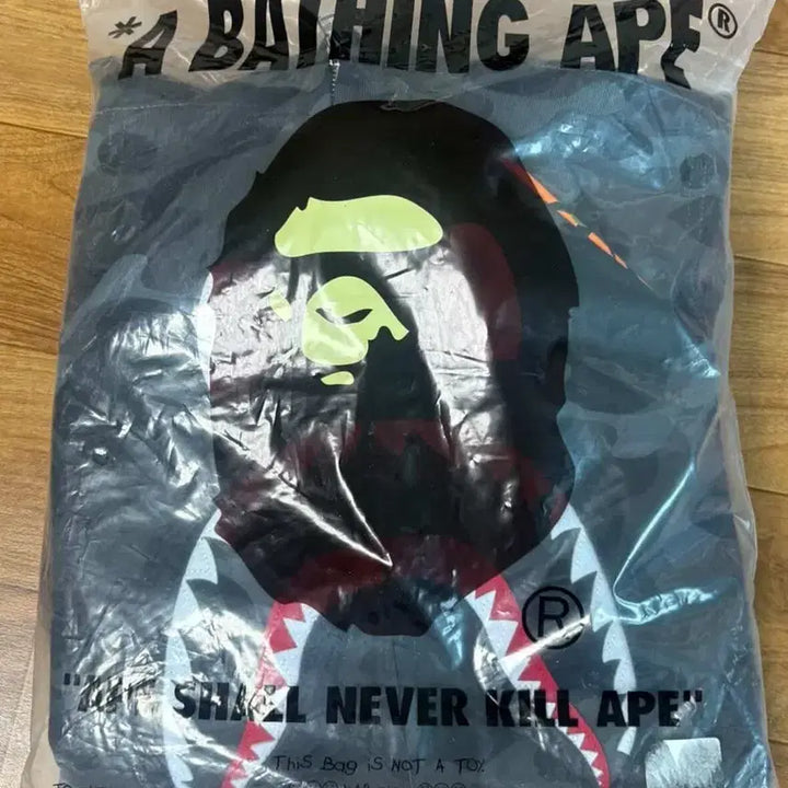 [BUNJANG] Bape Black Scale Shark Hoodie Zip-Up XL / 베이프 흑계 샤크 후드집업 XL