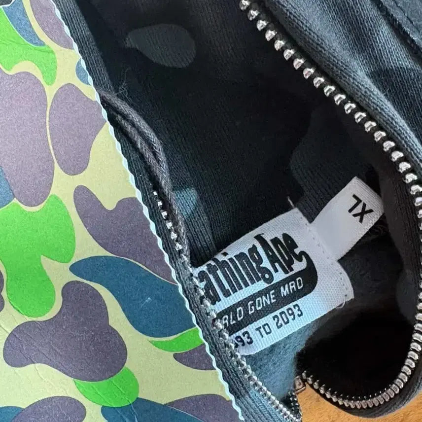 [BUNJANG] Bape Black Scale Shark Hoodie Zip-Up XL / 베이프 흑계 샤크 후드집업 XL