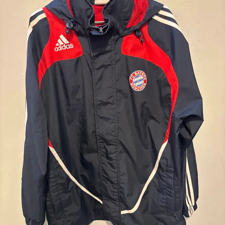 [BUNJANG] Adidas Bayern Munich Windbreaker Jacket / 아디다스 바이에르뮌헨 바람막이