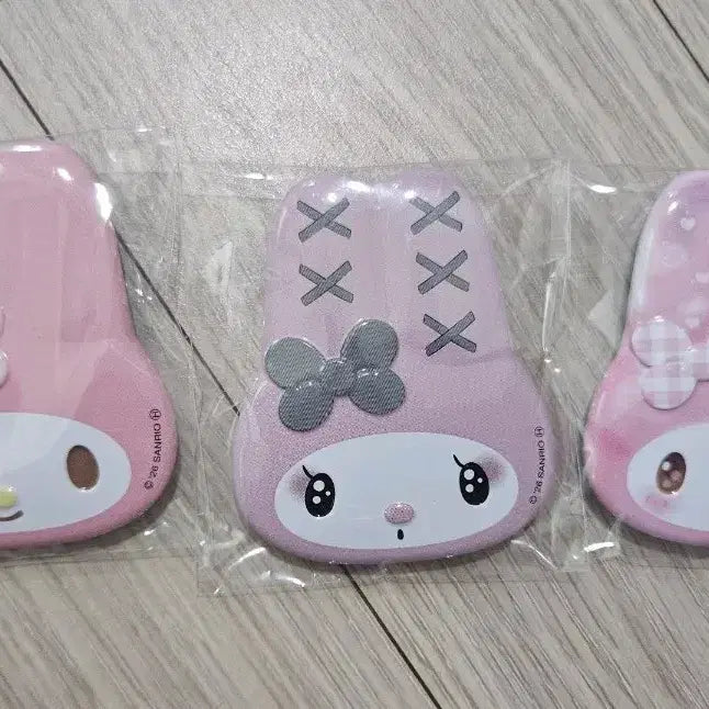 [BUNJANG] Sanrio My Melody Badge 3 Types Set / [오늘 하루 무배] 산리오 마이멜로디 뱃지 3종 세트