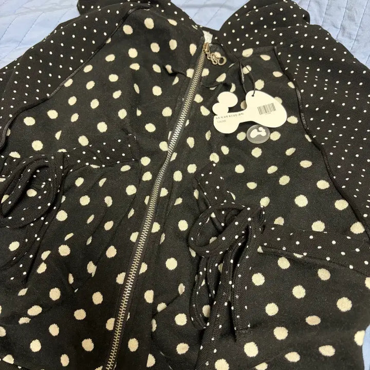 [BUNJANG] Hug Your Skin Dot Big Pocket Hoodie Zip-up Black / (택ㅇ)허그유어스킨 도트 빅 포켓 후드집업 블랙