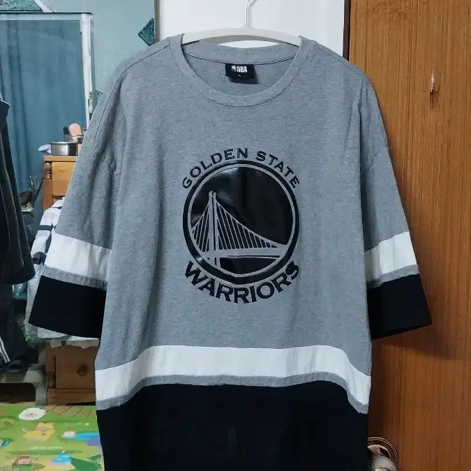 [BUNJANG] NBA Golden State Warriors Short Sleeve T-Shirt XL / NBA 골든스테이트  반팔 티셔츠.XL