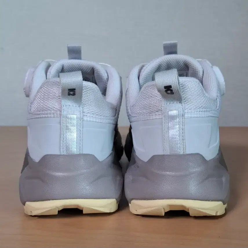 [BUNJANG] K2 Fly Hike Cloud Trekking Shoes / K2 플라이하이크 225-230 클라우드 트레킹화 하이킹화