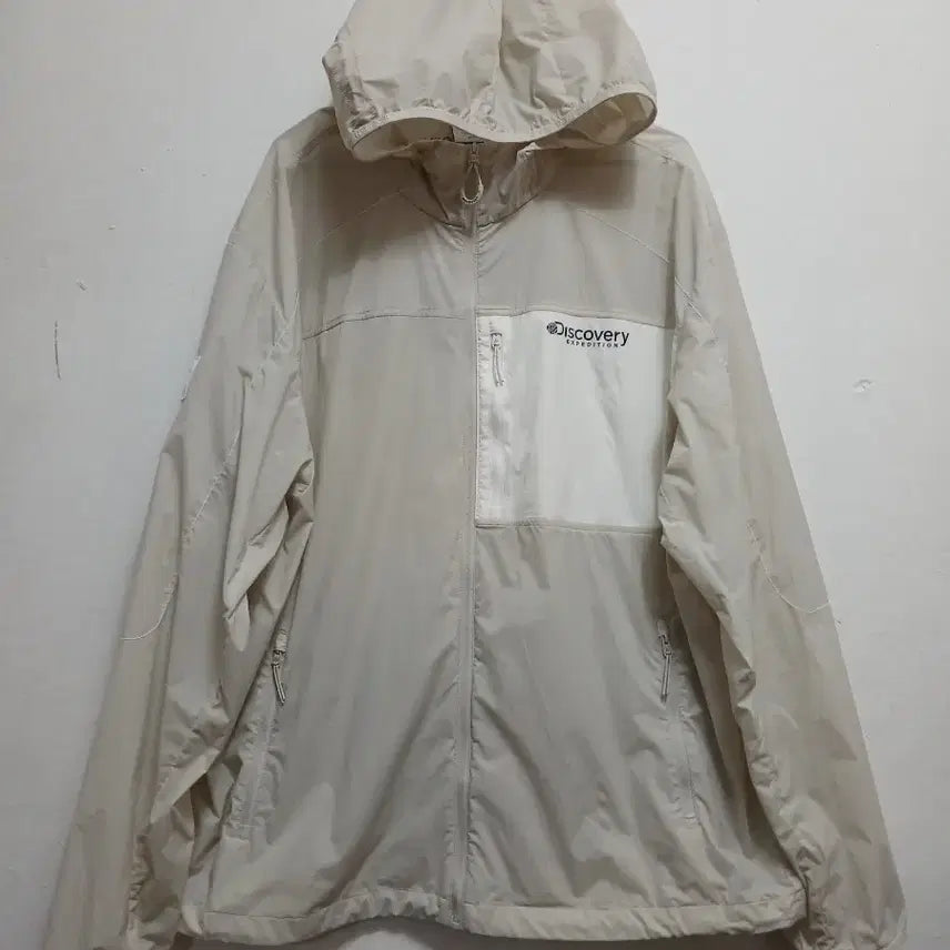 [BUNJANG] Discovery Hooded Windbreaker Jacket Ivory Size 110 / 디스커버리  후드 바람막이 아이보리 사이즈 110