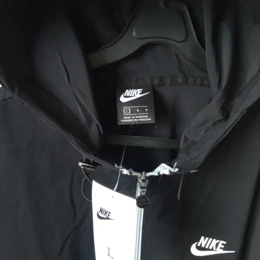 [BUNJANG] Nike Black Hooded Windbreaker Cargo Jogger Set L / 나이키 후드 바람막이 블랙 L 새상품 카고조거타잎