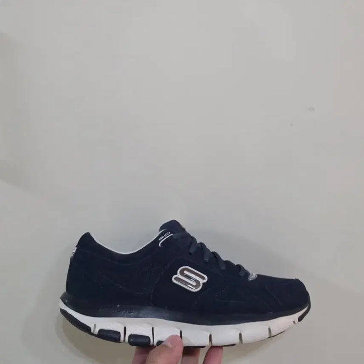 [BUNJANG] Skechers Shape-ups Liv Navy Lightweight Walking Shoes / [235] 스케쳐스 쉐이프업스 리브ㅡ단종매물,최저가