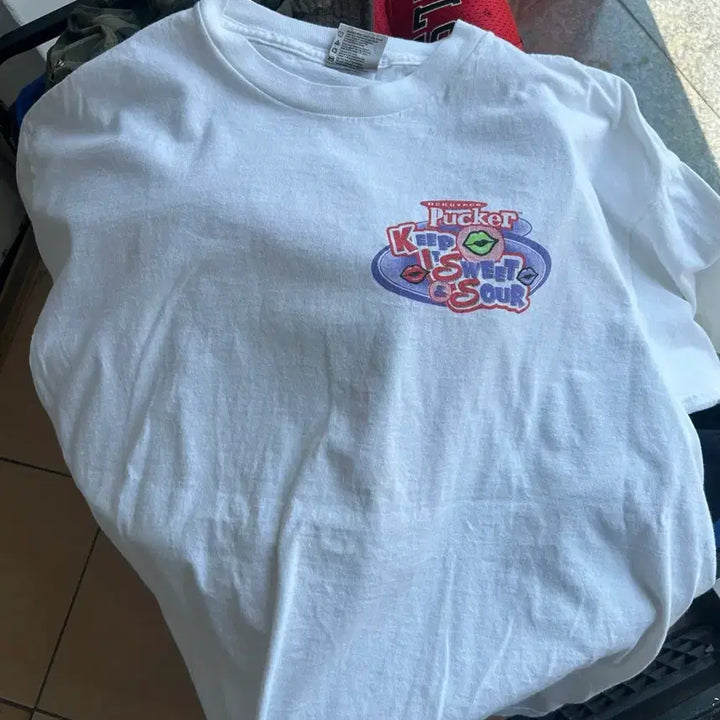 [BUNJANG] Dekuyper Sweet Sour Vintage T-shirt / 90s Keep it sweet sour 빈티지티셔츠