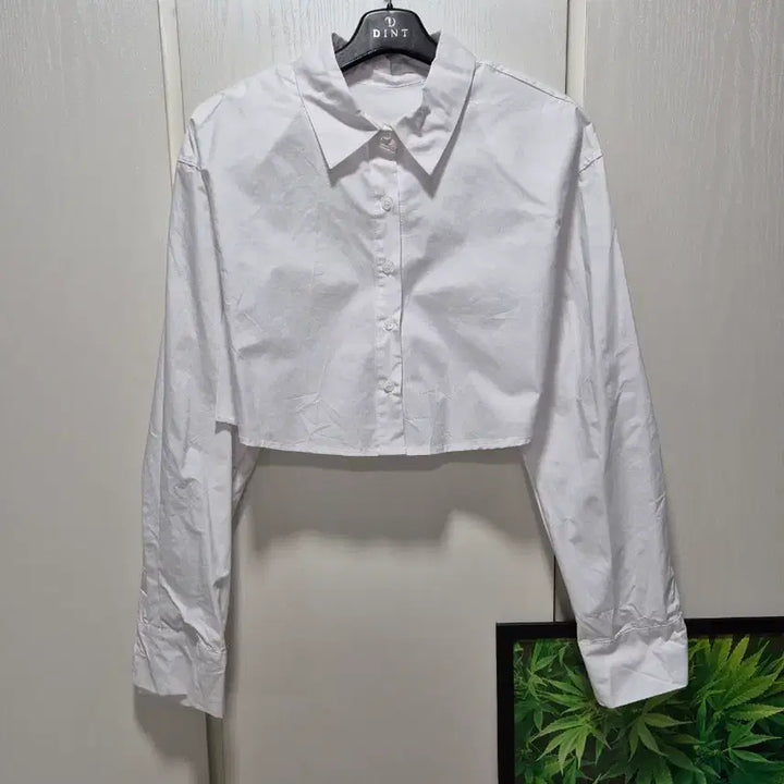 [BUNJANG] Dint White Cropped Shirt / (세일)(새상품)DINT 딘트 화이트 크롭 셔츠