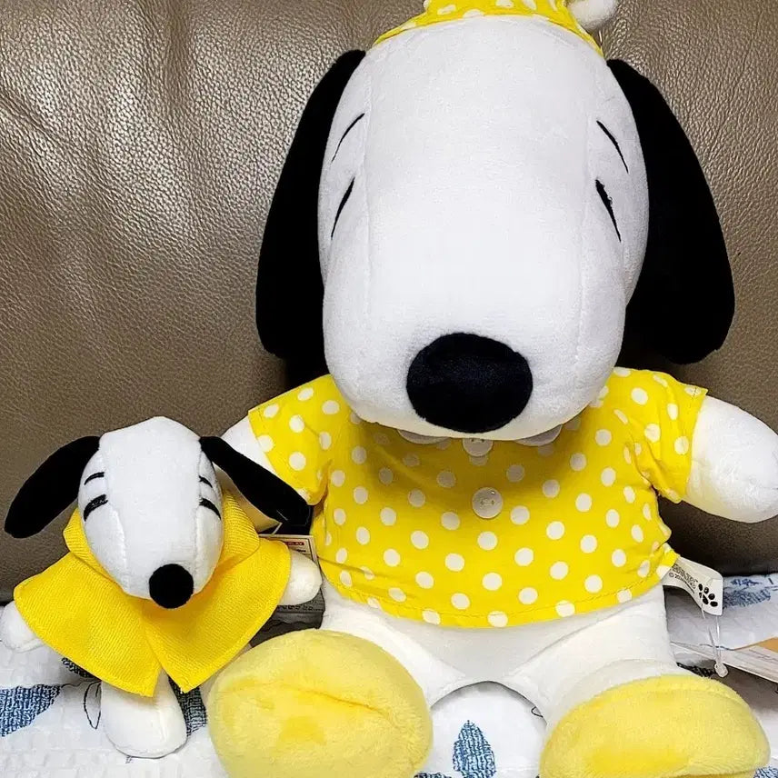 [BUNJANG] Snoopy Doll Pajamas Set (Yellow) / 스누피 인형 잠옷 노란색 세트(새상품)