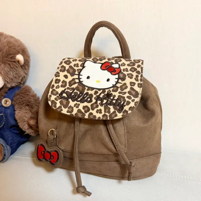 [BUNJANG] Sanrio Hello Kitty Leopard Backpack / 신상 산리오 태닝 헬로키티 레오파드 백팩 새상품