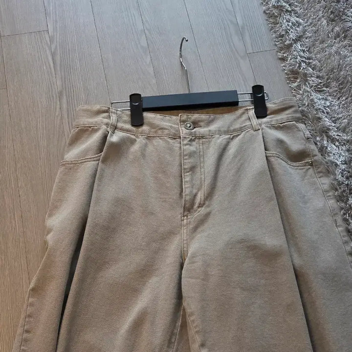 [BUNJANG] System Homme Washed Beige One-Pleat Denim Pants / 시스템옴므 워싱 베이지 원턱 데님팬츠 82
