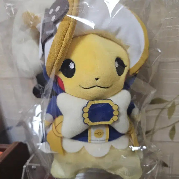 [BUNJANG] Madame Pikachu Doll / 마담피카츄 인형 판매합니다