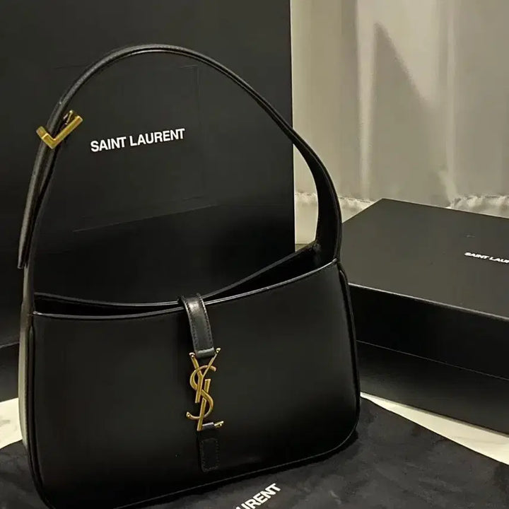 [BUNJANG] Saint Laurent Black Tote Bag / 생로랑 토트백