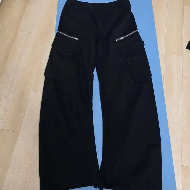 [BUNJANG] Halo Dog Cargo Pants Size 2 / 헤일로 Dog cargo 도그 카고 팬츠 2사이즈