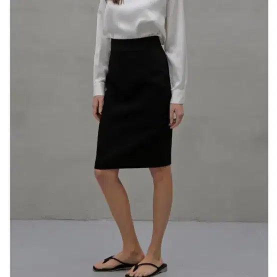 [BUNJANG] Melia H-Line Black Skirt / MELIA 멜리아 H라인 블랙 스커트 lang5 랑5