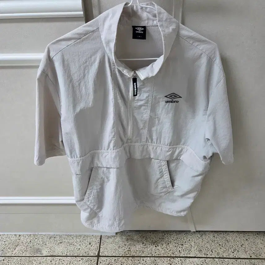 [BUNJANG] Umbro Short Sleeve Anorak Ivory / 엄브로 반팔 아노락 아이보리