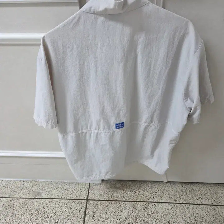 [BUNJANG] Umbro Short Sleeve Anorak Ivory / 엄브로 반팔 아노락 아이보리