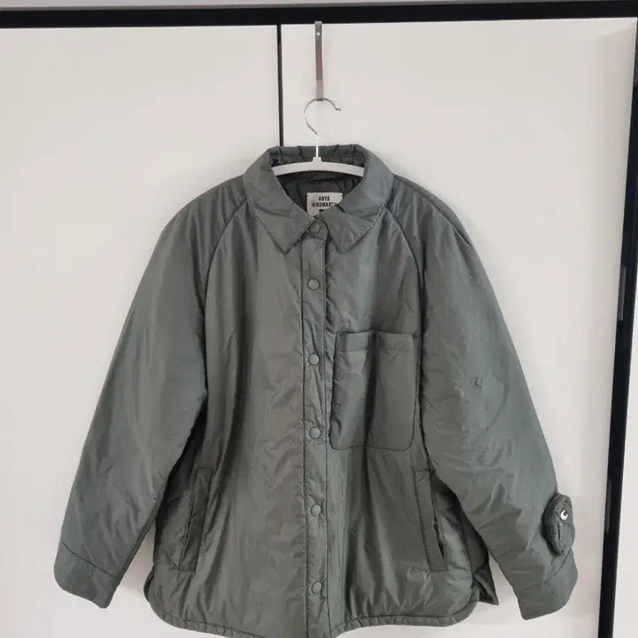 [BUNJANG] Uniqlo x Anya Hindmarch Puff Tech Jacket M / 유니클로 X ANYA HINDMARCH 퍼프테크 자켓 M
