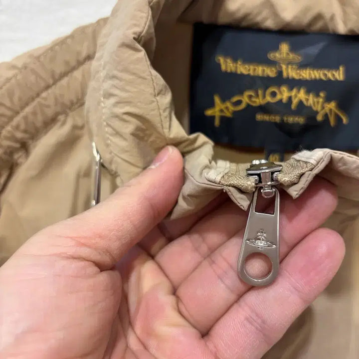 [BUNJANG] Vivienne Westwood Windbreaker Jacket / 비비안웨스트우드 자켓 바람막이 점퍼