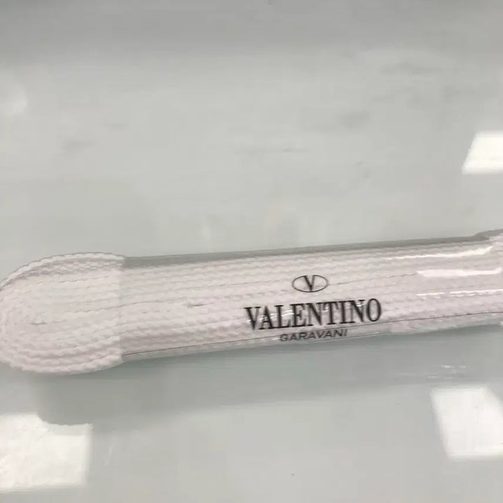 [BUNJANG] Valentino Untitled Sneaker Laces (Authentic) / 발렌티노 언타이틀 정품 끈 판매합니다