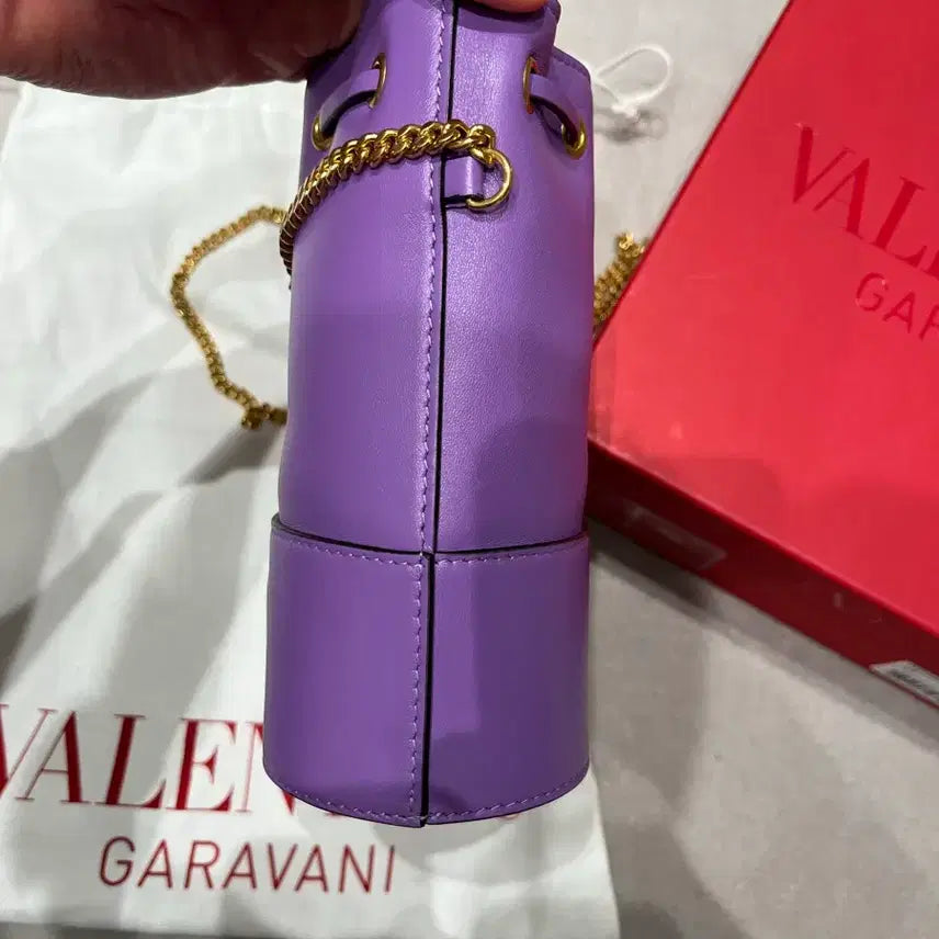 [BUNJANG] Valentino Bucket Bag / 발렌티노 버킷백
