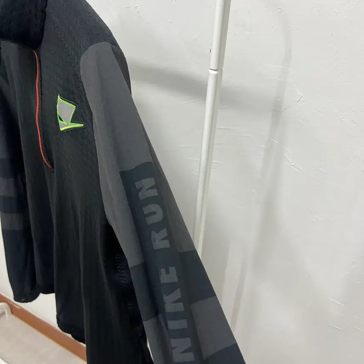 [BUNJANG] Nike Wild Run Midlayer Long Sleeve Half Zip / L 나이키 와일드런 미드레이어 긴팔 반집업
