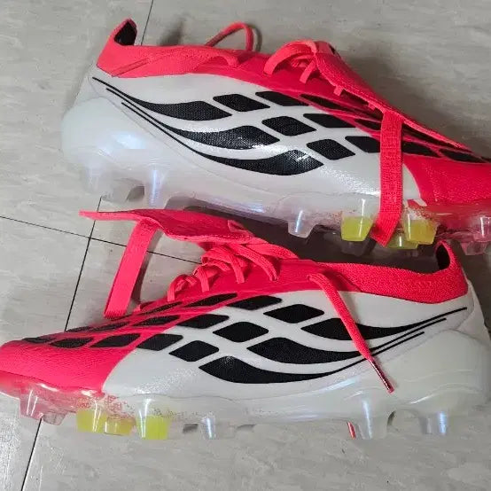 [BUNJANG] Adidas Predator 26 Elite FT HG (AG) Soccer Cleats - Size 270 / 아디다스 프레데터26 엘리트 FT HG(AG) [270]