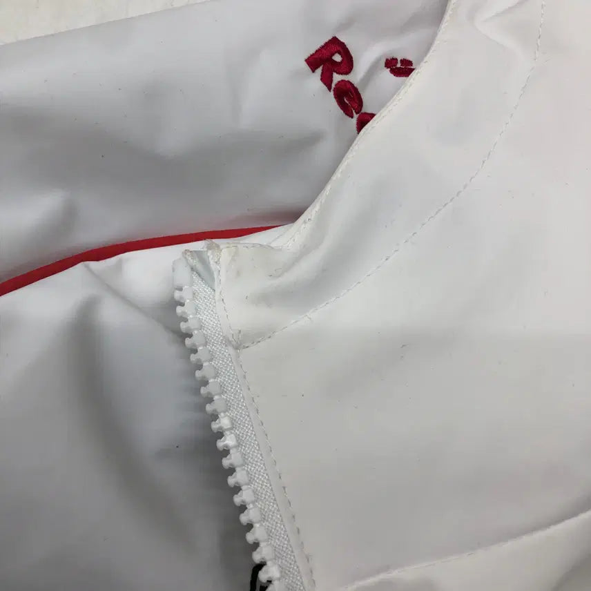 [BUNJANG] T1 2024 Uniform World Championship Jacket White 2XL / 2024 유니폼 월드 챔피언십 자켓 화이트 2XL 사이즈입니다.