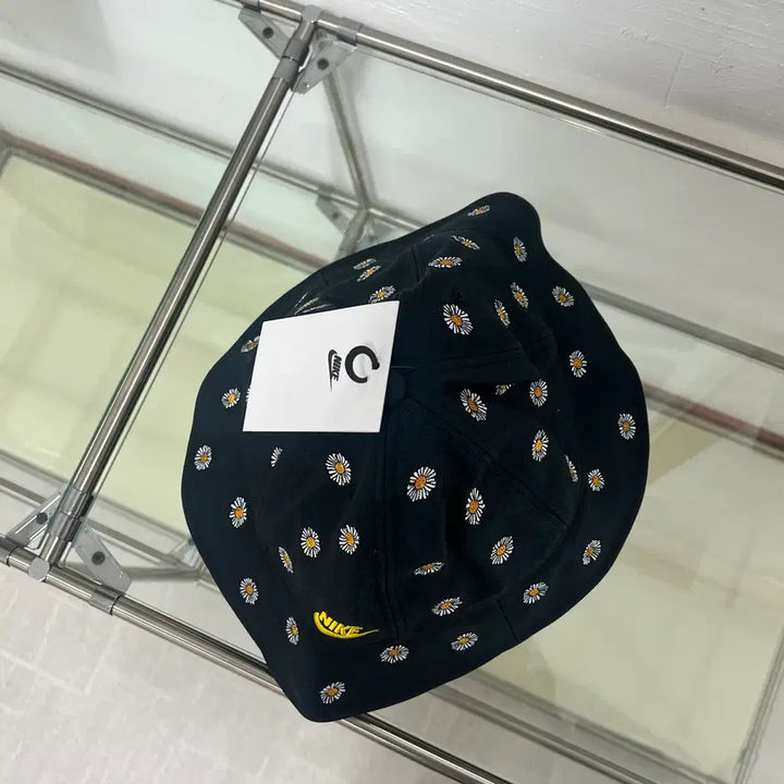 [BUNJANG] Nike Daisy Bucket Hat Black L/XL / 새상품 나이키 데이지 버캣햇 벙거지 L/XL