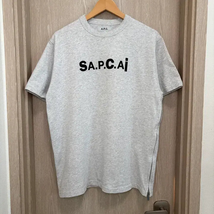 [BUNJANG] A.P.C. x Sacai Collaboration Side Zip Short Sleeve T-Shirt (M) / APC Sacai 콜라보 사이드집업 반팔티M/멜란지