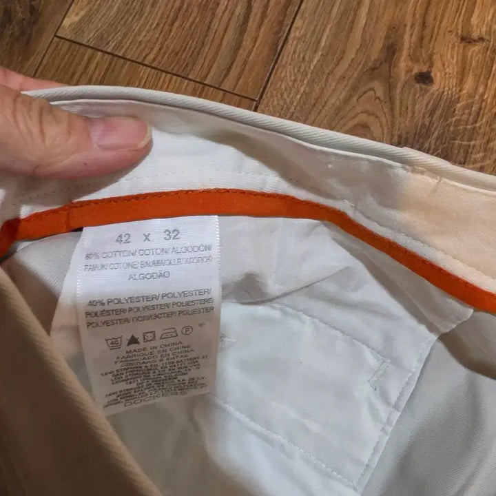 [BUNJANG] Dockers Easy Khaki Classic Fit Chino Pants / Dockers 다커스 Easy Khaki 클래식핏 치노바지 W개당가42