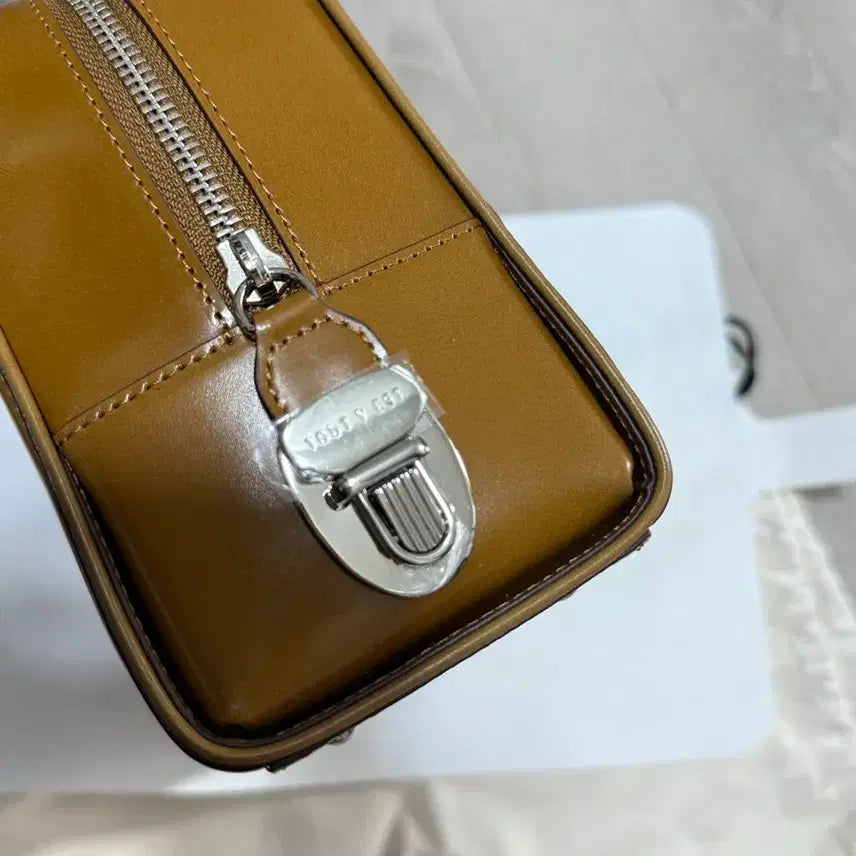 [BUNJANG] Tweedie Roker Bag Small Caramel / (새상품) 투티에 로케백 스몰 카라멜