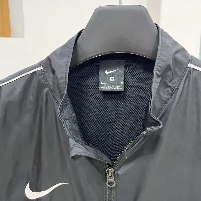 [BUNJANG] Nike RPL Black Windbreaker Jacket / M 나이키 RPL 블랙 바람막이 자켓