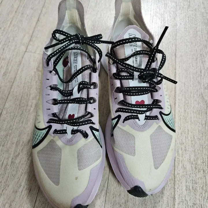 [BUNJANG] Nike Zoom Gravity Running Shoes Lavender / 나이키 줌 그래비티 런닝화 라벤더