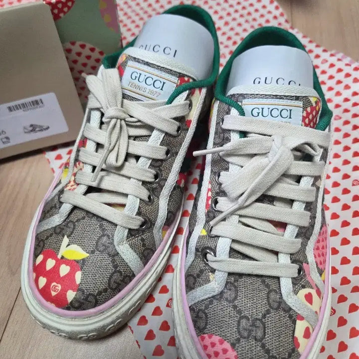 [BUNJANG] Gucci Tennis 1977 GG Apple Print Sneakers / 구찌 테니스 1977 GG 애플 스니커즈