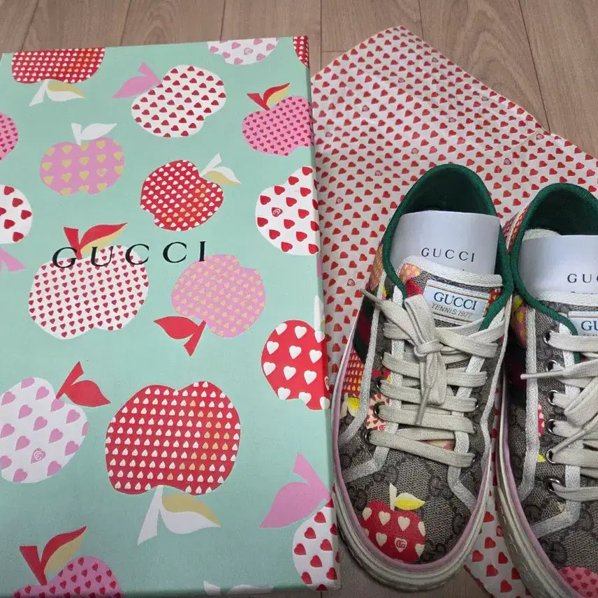 [BUNJANG] Gucci Tennis 1977 GG Apple Print Sneakers / 구찌 테니스 1977 GG 애플 스니커즈