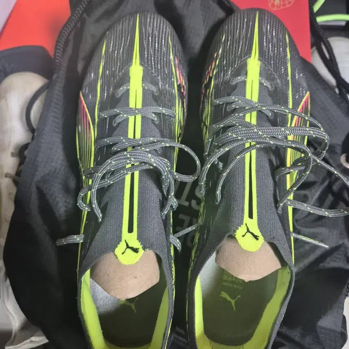 [BUNJANG] Puma Ultra 5 Ultimate MG 265 Football Boots / 푸마 울트라5 얼티메이트 mg 265(10분 착용 상태 최상)