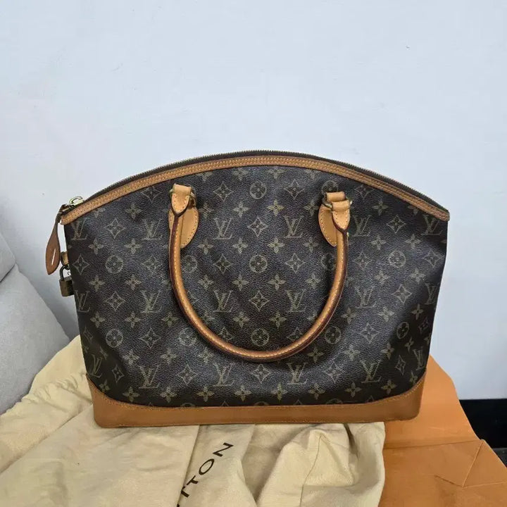 [BUNJANG] Louis Vuitton Lockit Horizon Shoulder Bag / [보증서 정품] 루이비통 락킷호리즌 숄더백
